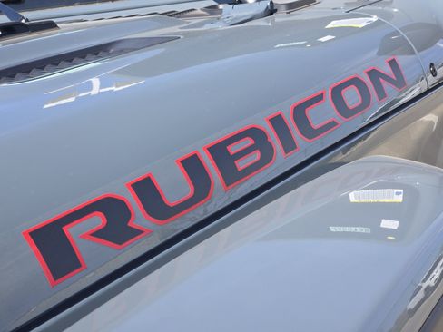 New 2026 Jeep Gladiator Rubicon AWD/4WD image 8