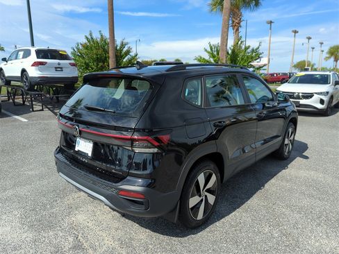 New 2025 Volkswagen Taos S image 5