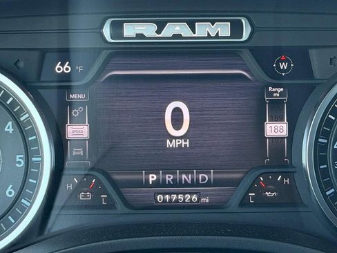 Used 2024 RAM 1500 Laramie AWD/4WD image 20