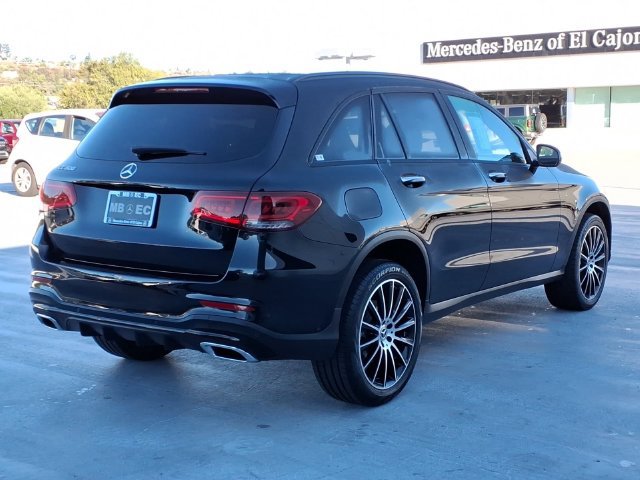 Used 2022 Mercedes-Benz GLC 300 image 3