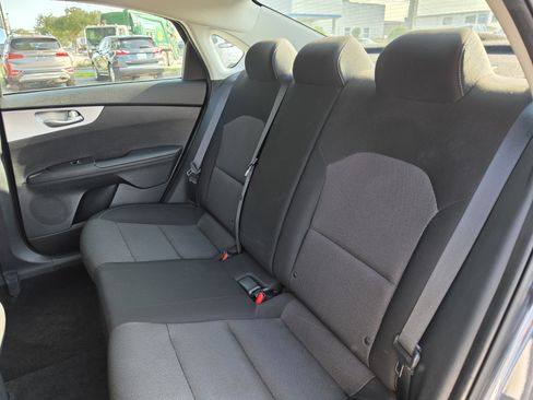 Used 2023 Kia Forte LXS FWD image 21