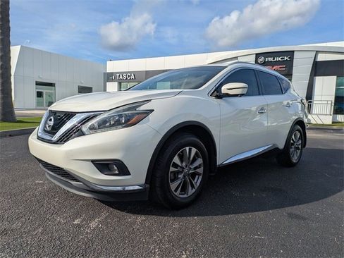 Used 2018 Nissan Murano SL w/ Moonroof Package image 8