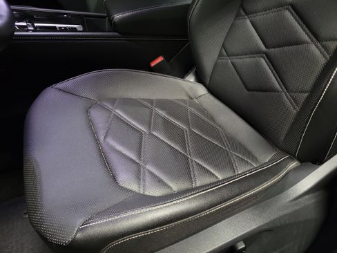 Used 2024 Volkswagen Atlas SE w/ Panoramic Sunroof Package image 21