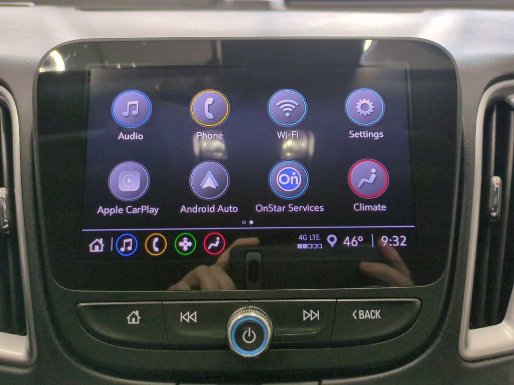 Used 2025 Chevrolet Malibu LT FWD image 12