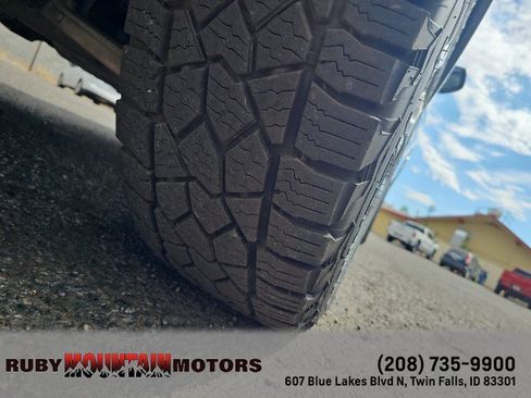 Used 2021 Jeep Grand Cherokee Limited AWD/4WD image 9