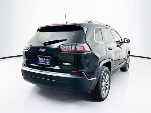 Used 2019 Jeep Cherokee Latitude Plus w/ Cold Weather Group AWD/4WD image 9