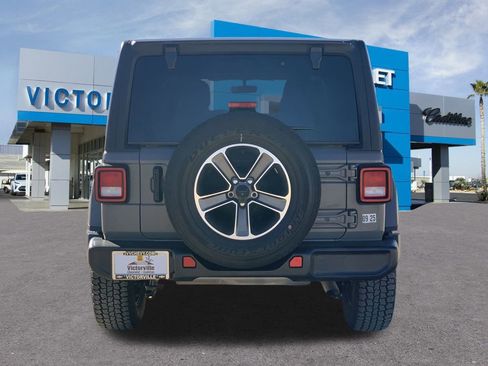 Used 2023 Jeep Wrangler Sahara image 5
