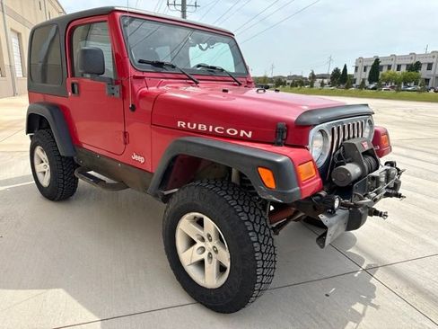 Used 2004 Jeep Wrangler Rubicon w/ Dual Top Group AWD/4WD image 4