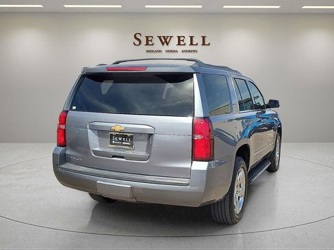 Used 2018 Chevrolet Tahoe LT image 5