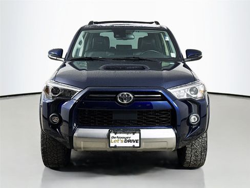Used 2024 Toyota 4Runner TRD Off-Road Premium image 3