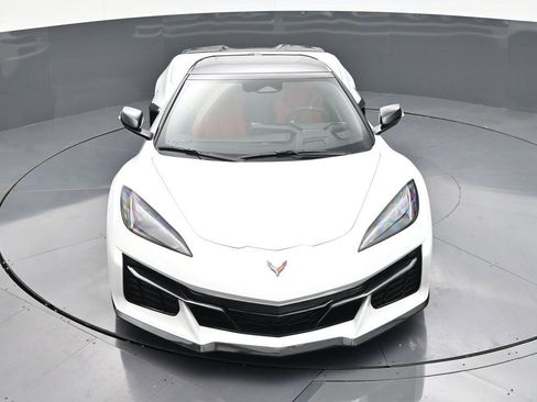 Used 2026 Chevrolet Corvette Z06 RWD image 16