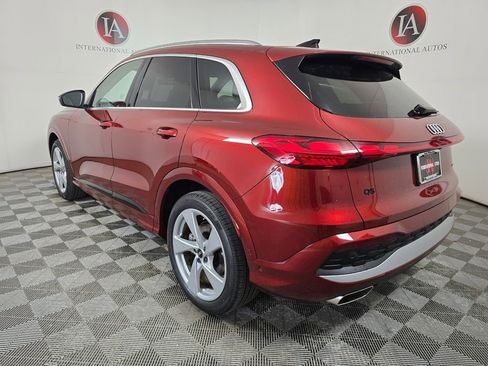 New 2025 Audi Q5 Prestige image 7
