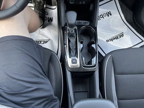 New 2025 Chevrolet TrailBlazer LT w/ LT Cold Weather Package FWD image 21
