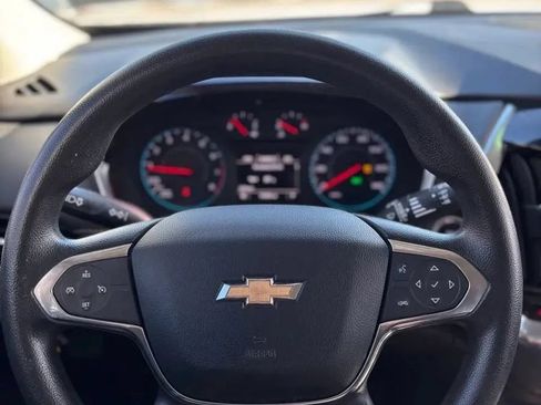 Used 2019 Chevrolet Traverse LS AWD/4WD image 10