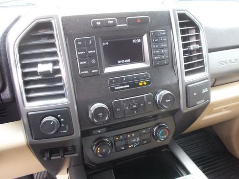 Used 2017 Ford F350 XLT w/ XLT Value Package image 36