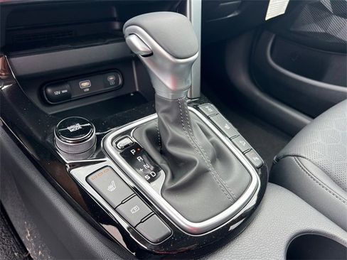 Used 2025 Kia Seltos SX image 32