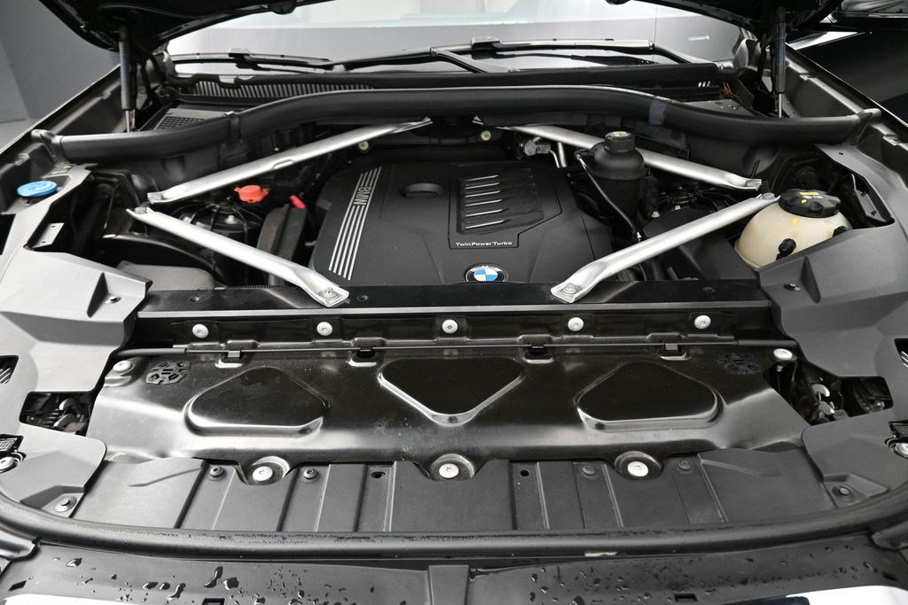 Used 2020 BMW X5 xDrive40i w/ Premium Package AWD/4WD image 21