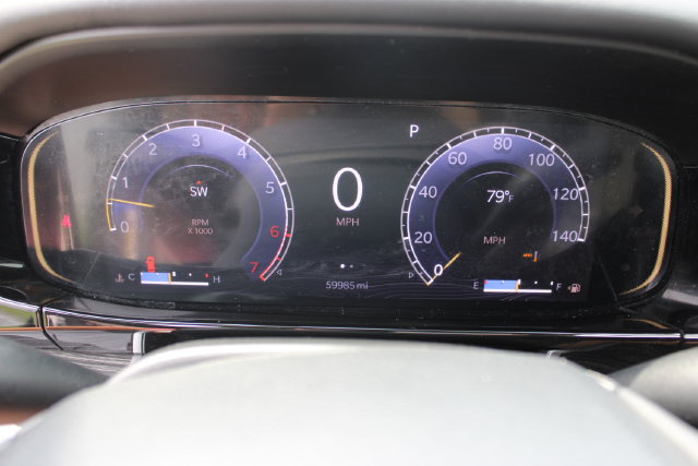 Used 2022 Jeep Wagoneer Series III w/ Premium Group I AWD/4WD image 17