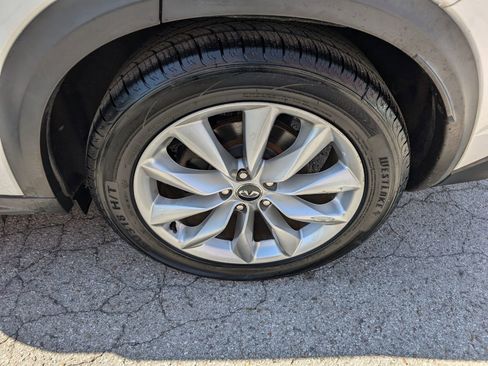 Used 2019 INFINITI QX50 Essential w/ Proactive Package FWD image 25