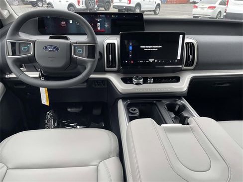 New 2026 Ford Expedition Max Active image 4