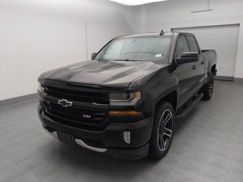 Used 2019 Chevrolet Silverado 1500 LT w/ LPO, Black Pack AWD/4WD image 15