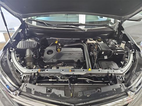 Used 2024 Chevrolet Equinox LT image 29