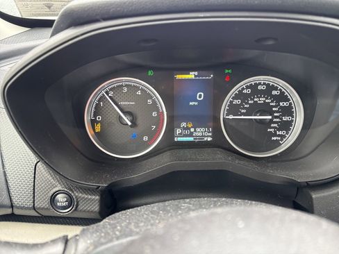 Used 2023 Subaru Forester Limited image 15