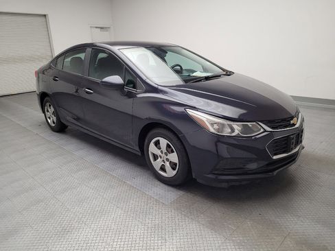 Used 2016 Chevrolet Cruze LS FWD image 13