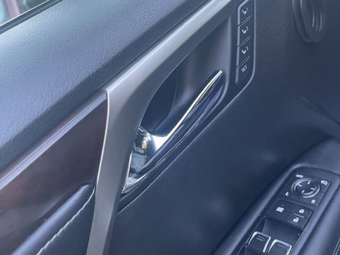 Used 2016 Lexus RX 350 AWD w/ Premium Package image 18