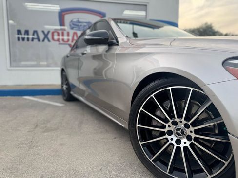 Used 2019 Mercedes-Benz C 300 Sedan image 20