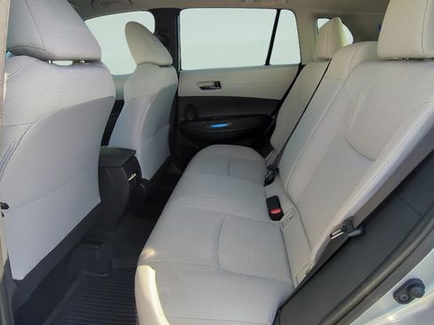 Used 2026 Toyota Corolla Cross L image 18