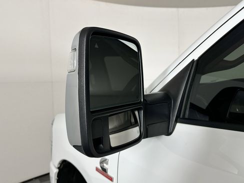 Used 2024 RAM 2500 Laramie image 16