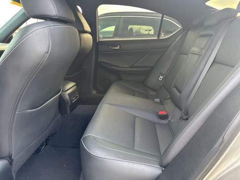 Used 2021 Lexus IS 300 w/ Accessory Package 2 image 8