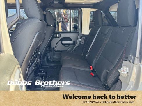 Used 2021 Jeep Wrangler Unlimited Rubicon AWD/4WD image 36
