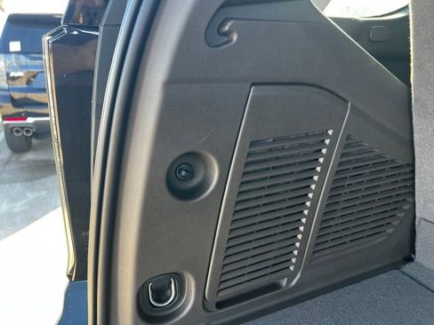 New 2026 Chevrolet Tahoe LT w/ Comfort Package image 17