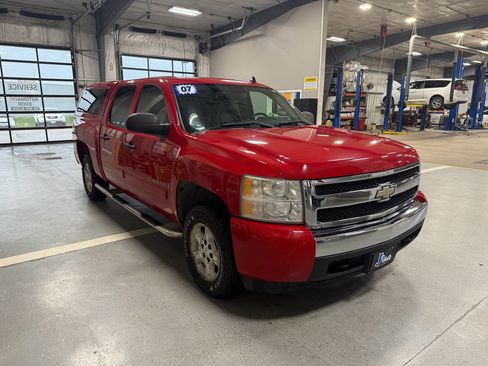 Used 2007 Chevrolet Silverado 1500 LT RWD image 4