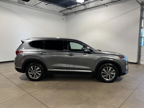 Used 2019 Hyundai Santa Fe Limited image 2
