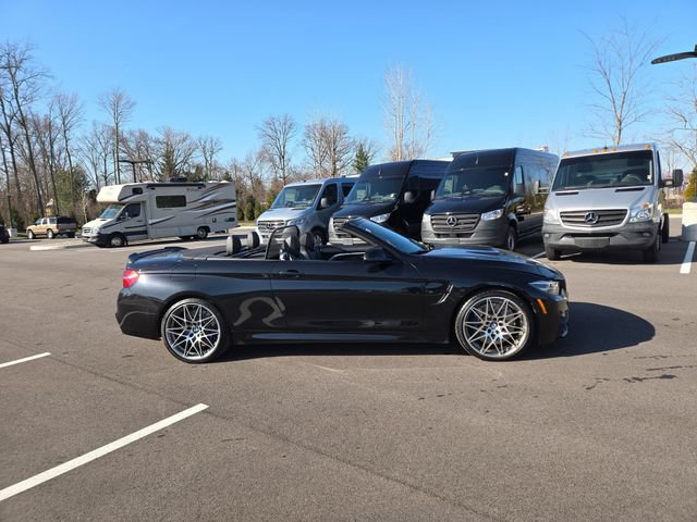 Used 2018 BMW M4 Convertible RWD image 30