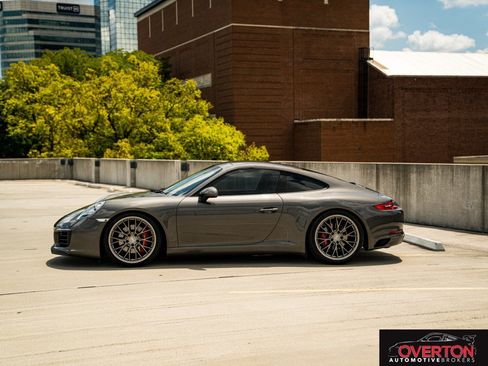 Used 2017 Porsche 911 Carrera S RWD image 9