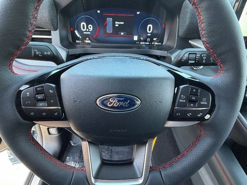 New 2026 Ford Explorer ST-Line w/ ST-Line Street Pack image 18