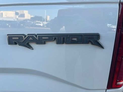 Used 2017 Ford F150 Raptor w/ Equipment Group 801A Mid AWD/4WD image 27
