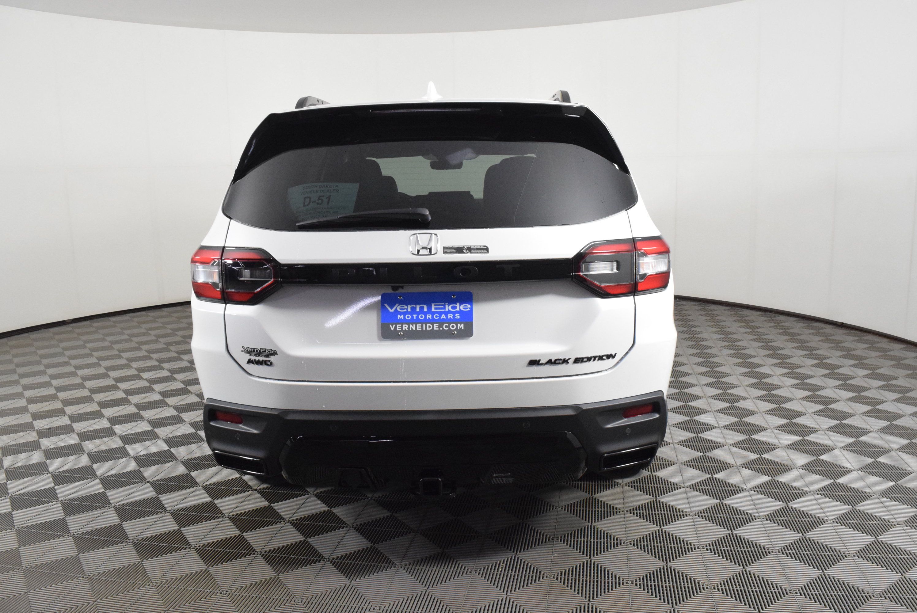 New 2026 Honda Pilot Black Edition image 7