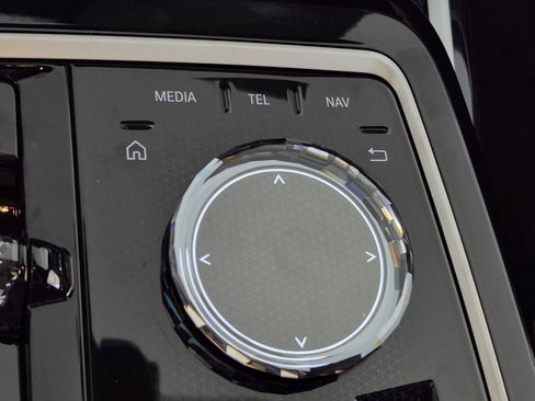 New 2026 BMW 740i w/ Executive Package RWD image 33