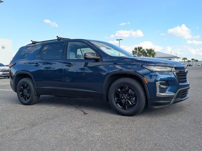 Used 2022 Chevrolet Traverse LS w/ Midnight/Sport Edition