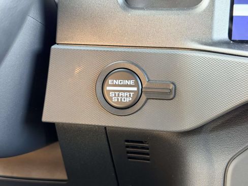 Used 2024 Ford Bronco Badlands AWD/4WD image 22