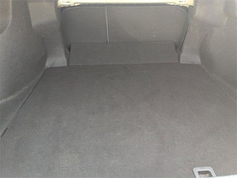 Used 2022 Toyota Camry SE image 29