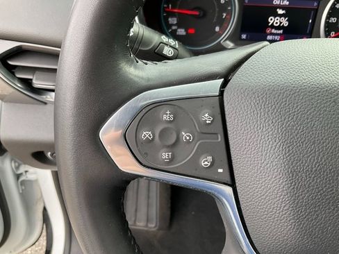 Used 2021 Chevrolet Traverse RS image 12