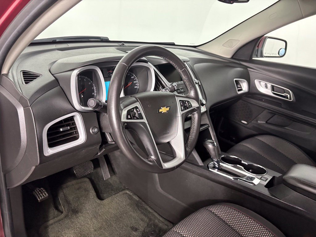 Used 2017 Chevrolet Equinox LT w/ Convenience Package AWD/4WD image 16
