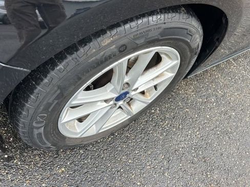 Used 2017 Ford Focus SE image 17