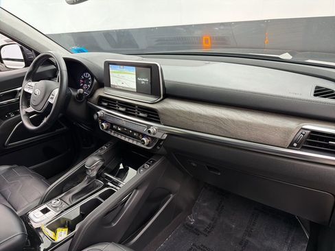 Used 2021 Kia Telluride SX w/ SX Prestige Package image 36